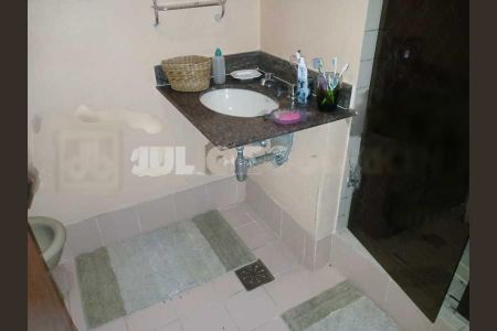 Casa de condomínio à venda com 365m², 5 quartos e 2 vagas