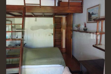 Casa de condomínio à venda com 365m², 5 quartos e 2 vagas