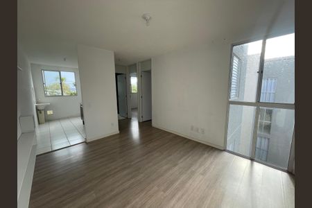 Sala de apartamento para alugar com 2 quartos, 48m² em Roselândia, Cotia