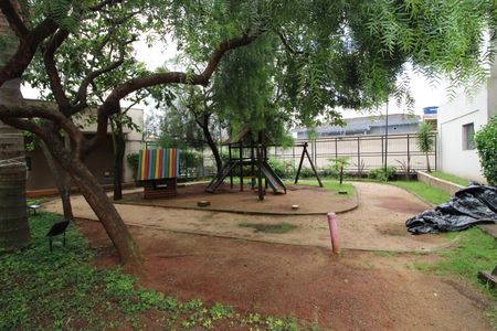 Apartamento para alugar com 99m², 2 quartos e 1 vagaPlayground