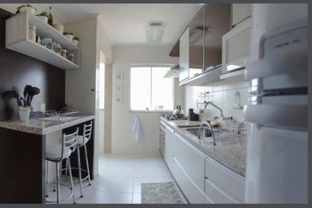 Apartamento à venda com 80m², 2 quartos e 1 vagaCozinha