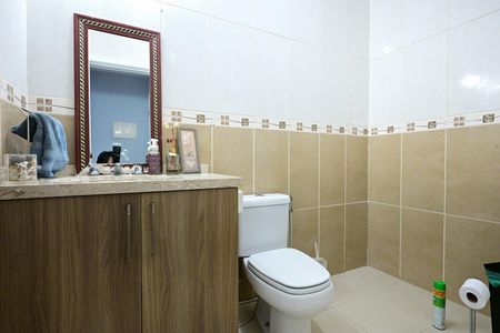 Casa para alugar com 250m², 3 quartos e 3 vagasLavabo