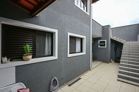 Casa para alugar com 250m², 3 quartos e 3 vagasQuintal