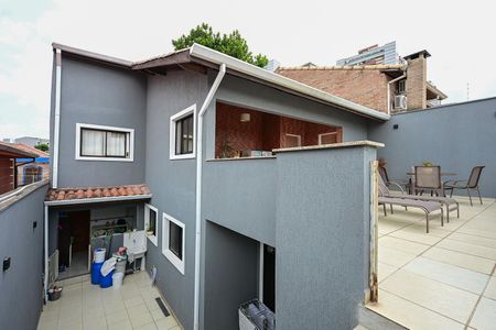 Casa para alugar com 250m², 3 quartos e 3 vagasTerraço 