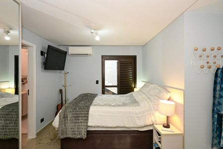 Casa para alugar com 250m², 3 quartos e 3 vagasSuíte