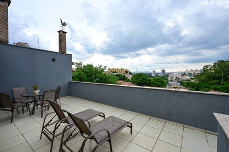 Casa para alugar com 250m², 3 quartos e 3 vagasTerraço 