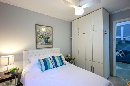 Quarto 1 de casa para alugar com 3 quartos, 250m² em Vila Morse, São Paulo