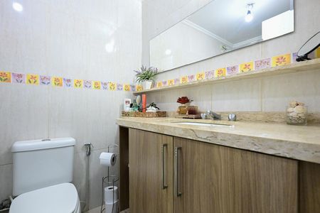 Casa para alugar com 250m², 3 quartos e 3 vagasBanheiro Banheiro