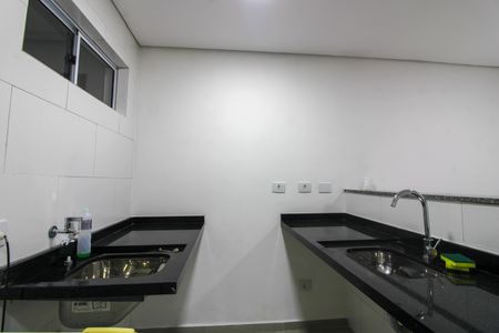 Cozinha / área de serviço de kitnet/studio para alugar com 1 quarto, 23m² em Vila Marieta, São Paulo