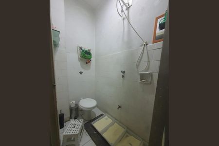 Apartamento à venda com 105m², 2 quartos e sem vagaBanheiro