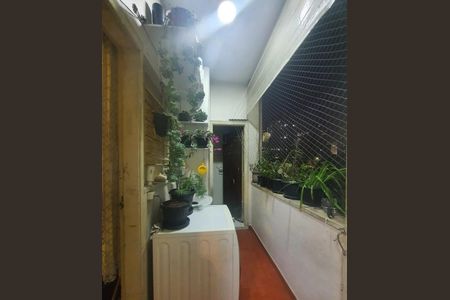 Apartamento à venda com 105m², 2 quartos e sem vagaÁrea de serviço