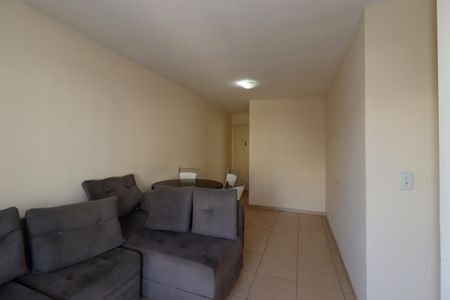 Sala de apartamento para alugar com 3 quartos, 61m² em Vila Sao Pedro, Santo André