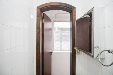 Apartamento para alugar com 63m², 2 quartos e 1 vaga Apartamento para alugar com 63m², 2 quartos e 1 vagaBanheiro de Serviço