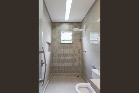 Casa para alugar com 180m², 3 quartos e 2 vagasBanheiro da Suíte