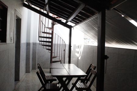 Apartamento para alugar com 200m², 3 quartos e 1 vagaÁrea externa