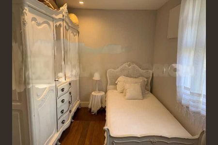 Casa à venda com 5 quartos, 290m² em Barra da Tijuca, Rio de Janeiro