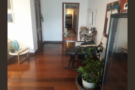 Apartamento à venda com 3 quartos, 244m² em Barra da Tijuca, Rio de Janeiro