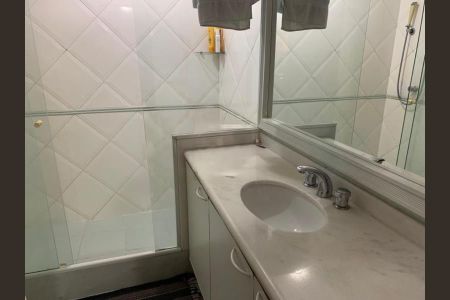 Apartamento à venda com 352m², 4 quartos e 3 vagas