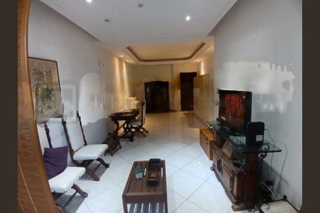 Apartamento à venda com 120m², 3 quartos e 2 vagas