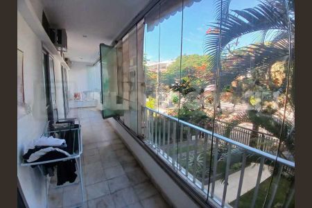 Apartamento à venda com 120m², 3 quartos e 2 vagas