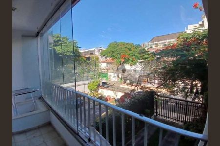 Apartamento à venda com 120m², 3 quartos e 2 vagas