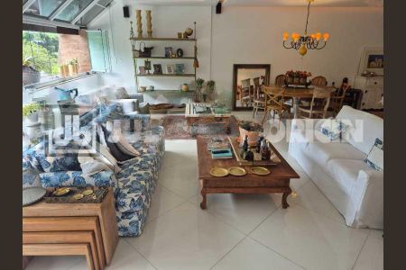 Apartamento à venda com 150m², 3 quartos e 2 vagas