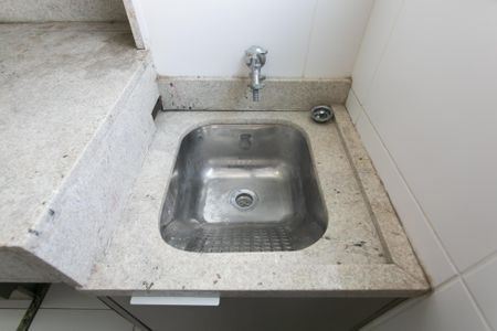 Apartamento para alugar com 40m², 2 quartos e sem vaga Apartamento para alugar com 40m², 2 quartos e sem vagaÁrea de Serviço - Tanque