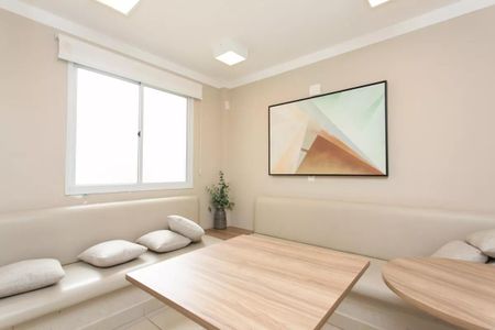 Apartamento para alugar com 40m², 2 quartos e sem vaga Apartamento para alugar com 40m², 2 quartos e sem vagaSalão de Festas