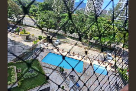 Apartamento à venda com 84m², 2 quartos e 1 vaga