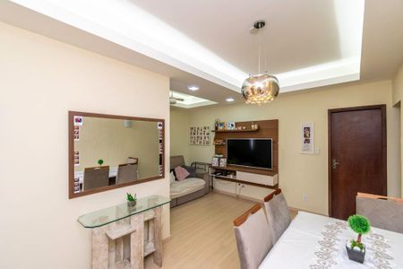 Casa à venda com 203m², 3 quartos e sem vaga Casa à venda com 203m², 3 quartos e sem vagaSala