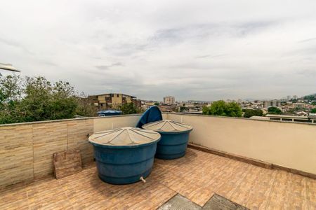 Casa à venda com 203m², 3 quartos e sem vaga Casa à venda com 203m², 3 quartos e sem vagaTerraço