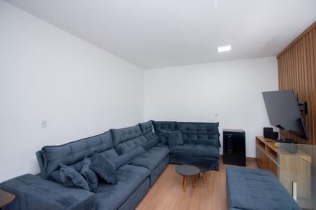 Sala de TV de apartamento para alugar com 2 quartos, 140m² em Ingá, Betim