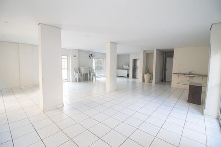 Apartamento para alugar com 140m², 2 quartos e 1 vaga Apartamento para alugar com 140m², 2 quartos e 1 vagaÁrea comum - Salão de festas