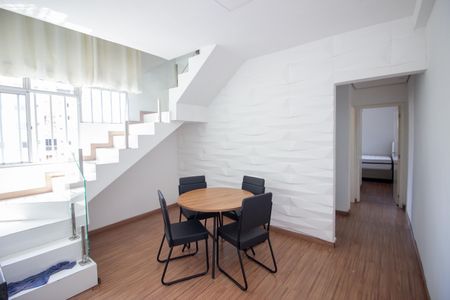 Sala de apartamento para alugar com 2 quartos, 140m² em Ingá, Betim