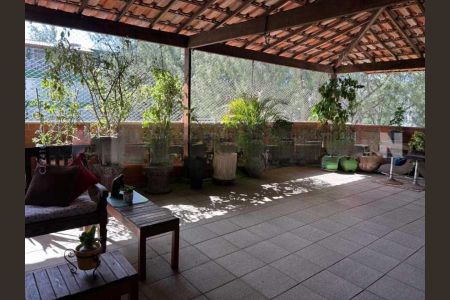 Apartamento à venda com 287m², 3 quartos e 3 vagas