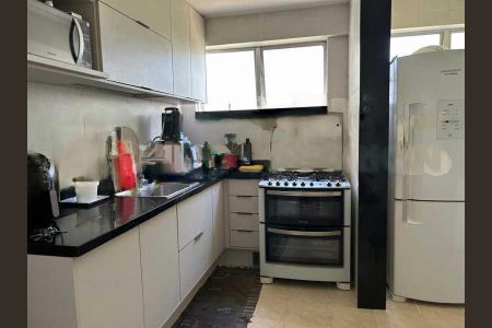 Apartamento à venda com 287m², 3 quartos e 3 vagas