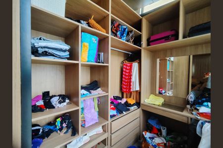 Apartamento para alugar com 380m², 4 quartos e 3 vagasSuíte 3 Closet