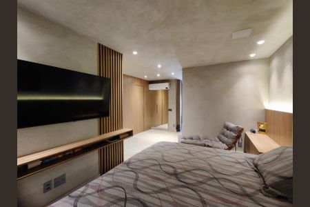 Apartamento para alugar com 380m², 4 quartos e 3 vagasSuíte 1