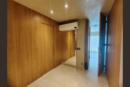 Apartamento para alugar com 380m², 4 quartos e 3 vagasSuíte 1