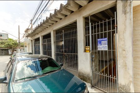 Casa para alugar com 50m², 1 quarto e 1 vaga Casa para alugar com 50m², 1 quarto e 1 vagaFachada