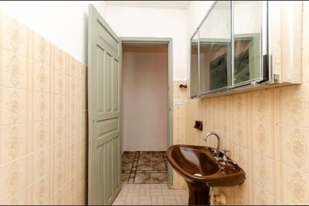 Casa para alugar com 50m², 1 quarto e 1 vaga Casa para alugar com 50m², 1 quarto e 1 vagaBanheiro