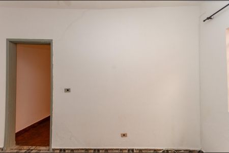 Casa para alugar com 50m², 1 quarto e 1 vaga Casa para alugar com 50m², 1 quarto e 1 vagaSala