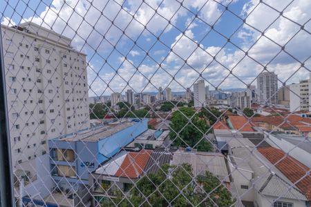 Apartamento à venda com 93m², 2 quartos e 1 vaga Apartamento à venda com 93m², 2 quartos e 1 vagaVista da Janela do Quarto 1