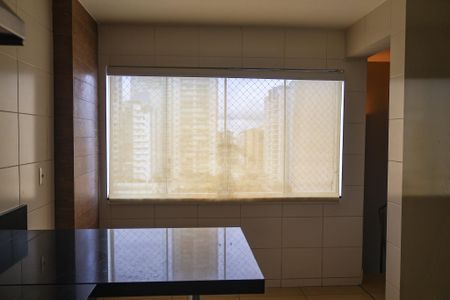 Vista de apartamento para alugar com 4 quartos, 164m² em Setor Bueno, Goiânia