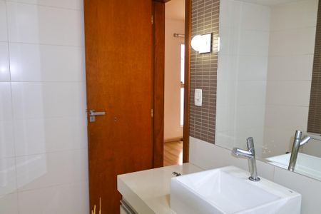 Apartamento para alugar com 164m², 4 quartos e 2 vagasBanheiro