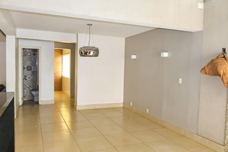 Apartamento para alugar com 164m², 4 quartos e 2 vagasSala