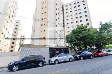 Apartamento à venda com 64m², 2 quartos e 1 vagaFachada e portaria