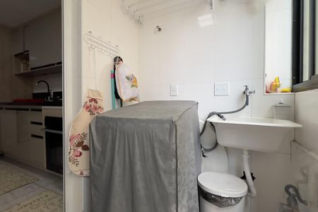 Apartamento à venda com 64m², 2 quartos e 1 vagaCozinha e Área de Serviço