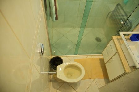 Casa para alugar com 225m², 3 quartos e 3 vagasSuíte - Banheiro 