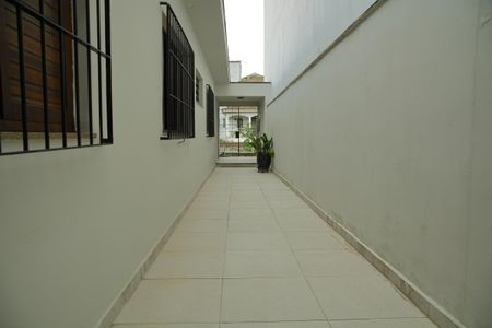 Casa para alugar com 225m², 3 quartos e 3 vagasQuintal Lateral 